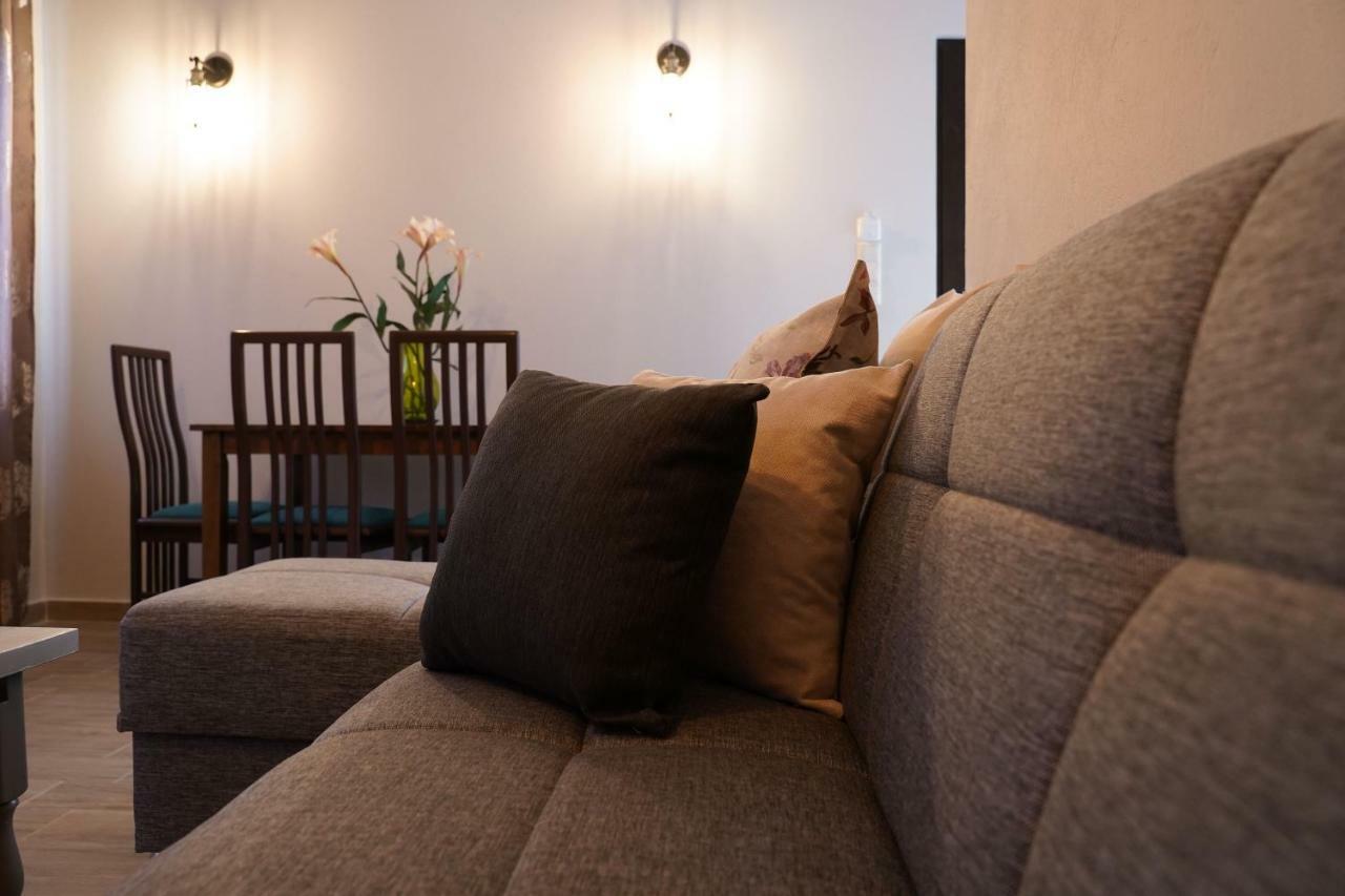 Ingreen Apartment Potamia  Luaran gambar